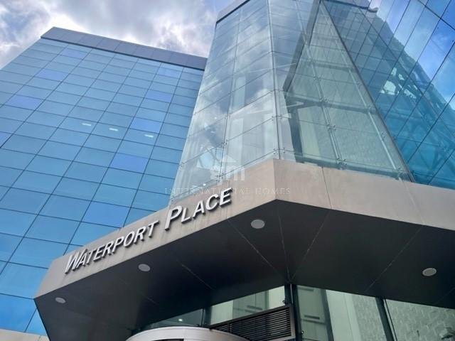 Waterport Place 1